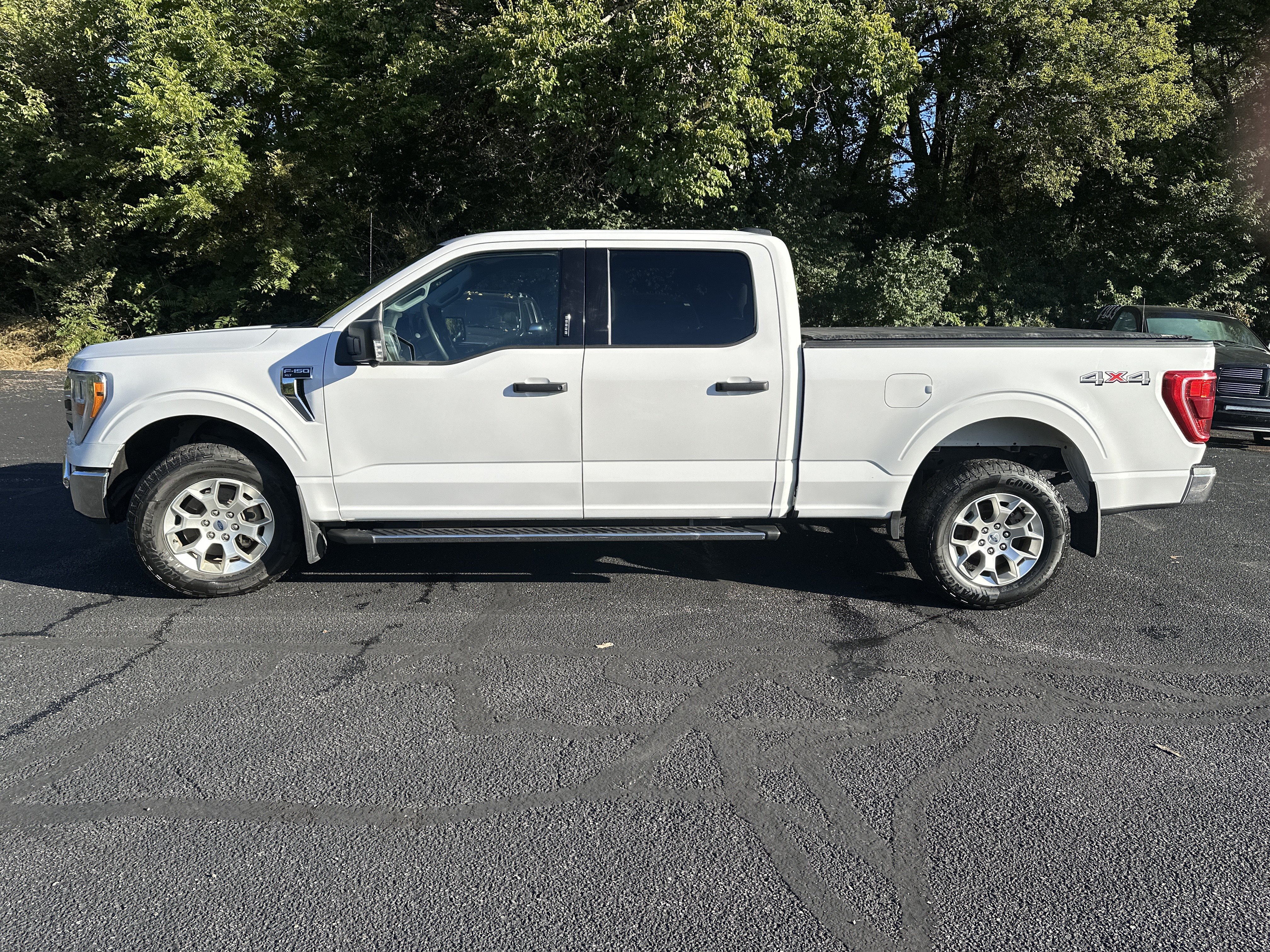 Used 2022 Ford F150 XLT w/ Max Trailer Tow Package AWD/4WD image 4