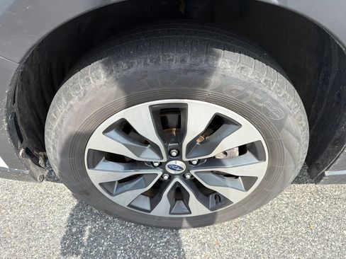 Used 2024 Subaru Outback Limited AWD/4WD image 10