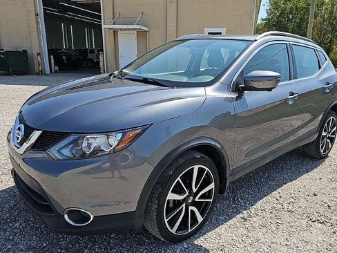 Used 2017 Nissan Rogue Sport SL image 16