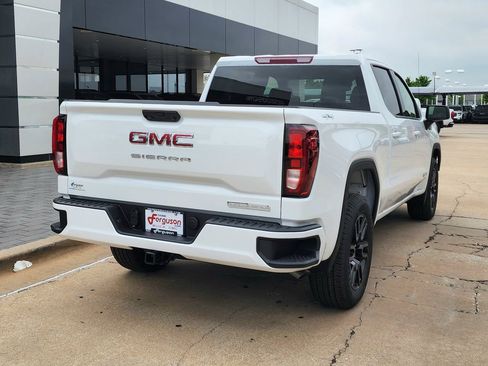 New 2026 GMC Sierra 1500 Elevation image 4