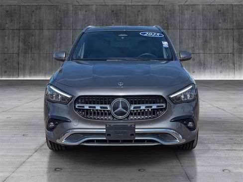 Used 2025 Mercedes-Benz GLA 250 4MATIC w/ Winter Package image 9