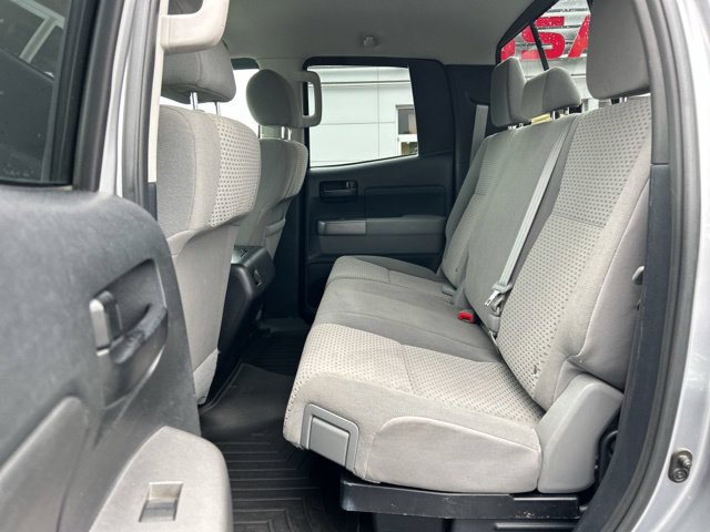Used 2012 Toyota Tundra 4x4 Double Cab w/ SR5 Pkg image 16