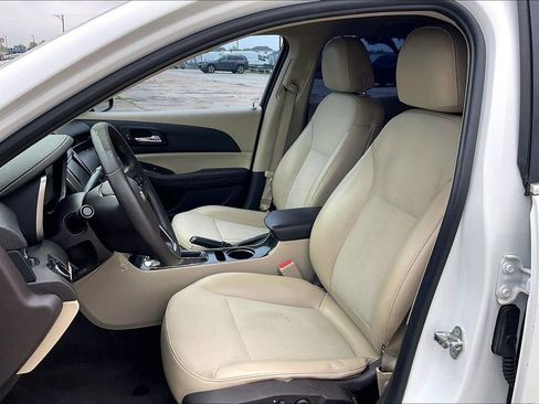 Used 2015 Chevrolet Malibu LT w/ Power Convenience Package FWD image 18