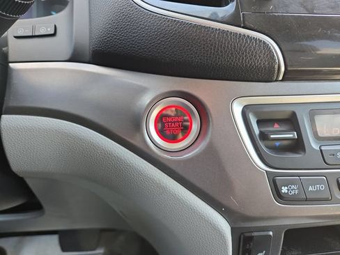 Used 2019 Honda Pilot EX-L image 25