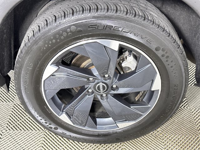 Used 2024 Nissan Rogue SV AWD/4WD image 34