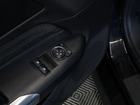 Used 2025 Ford Mustang GT RWD image 15