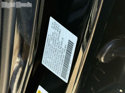 Certified 2024 Honda Pilot TrailSport image 36