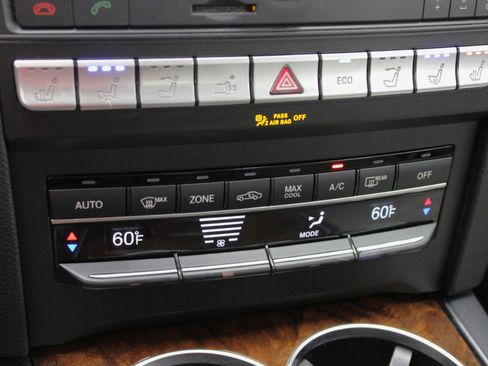 Used 2016 Mercedes-Benz E 400 Cabriolet w/ Premium 3 Package image 64