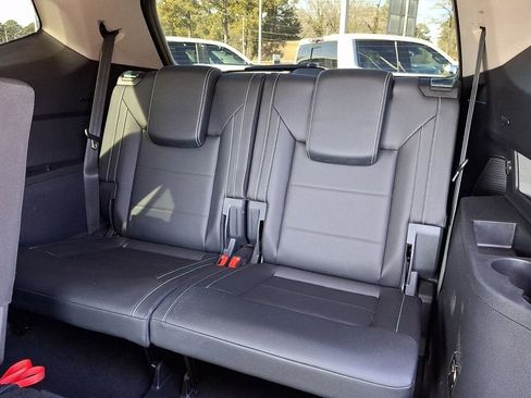 Used 2023 Volkswagen Atlas SE AWD/4WD image 11