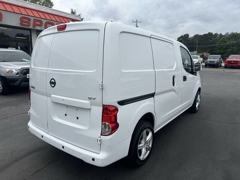 Used 2019 Nissan NV200 SV w/ Navigation Package FWD image 5