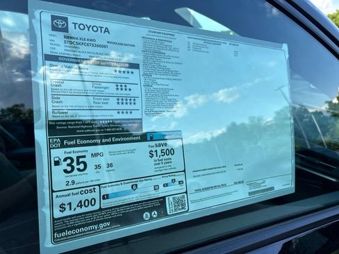New 2026 Toyota Sienna XLE Woodland Edition AWD/4WD image 28