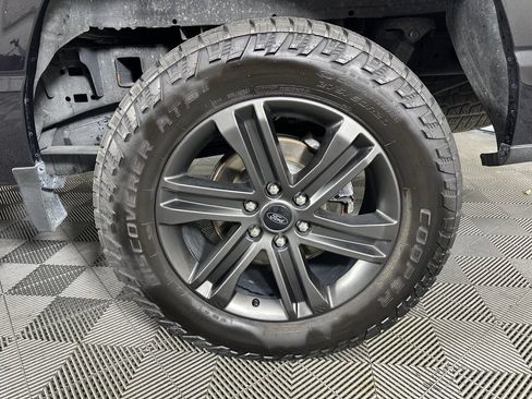 Used 2022 Ford F150 XLT w/ Equipment Group 302A High AWD/4WD image 12