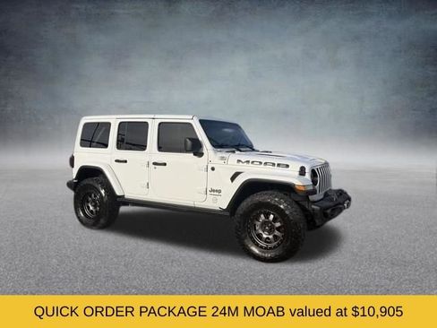 Used 2018 Jeep Wrangler Unlimited Sahara w/ Quick Order Package 24M Moab AWD/4WD image 2