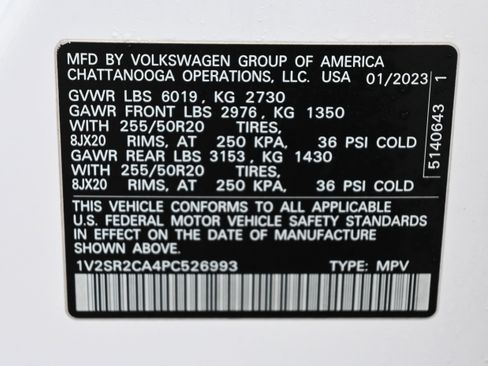 Used 2023 Volkswagen Atlas SEL R-Line image 36