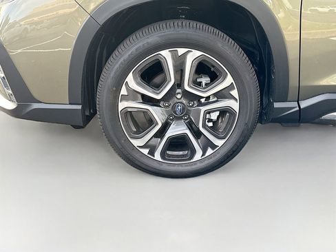 New 2026 Subaru Ascent Limited image 43