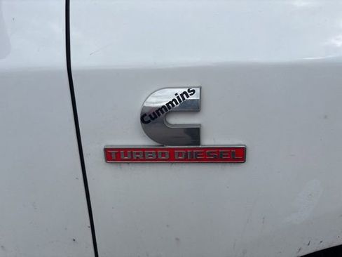 Used 2021 RAM 2500 Big Horn image 10