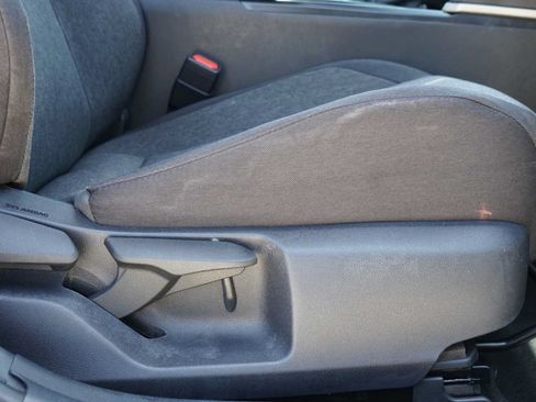 Used 2025 Toyota Camry LE FWD image 27