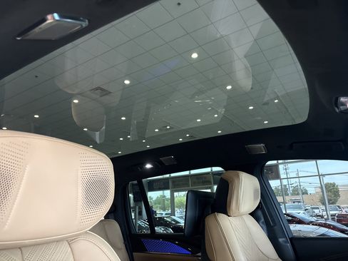 Used 2026 Cadillac Escalade IQ Sport 2 AWD/4WD image 23