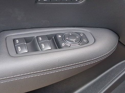 New 2026 Cadillac XT5 Premium Luxury w/ LPO, ONYX Package image 17