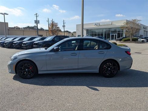 New 2026 BMW 330i Sedan w/ M Sport Package image 8