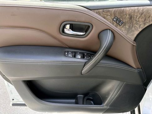 Used 2023 INFINITI QX80 Premium Select w/ Cargo Package image 7