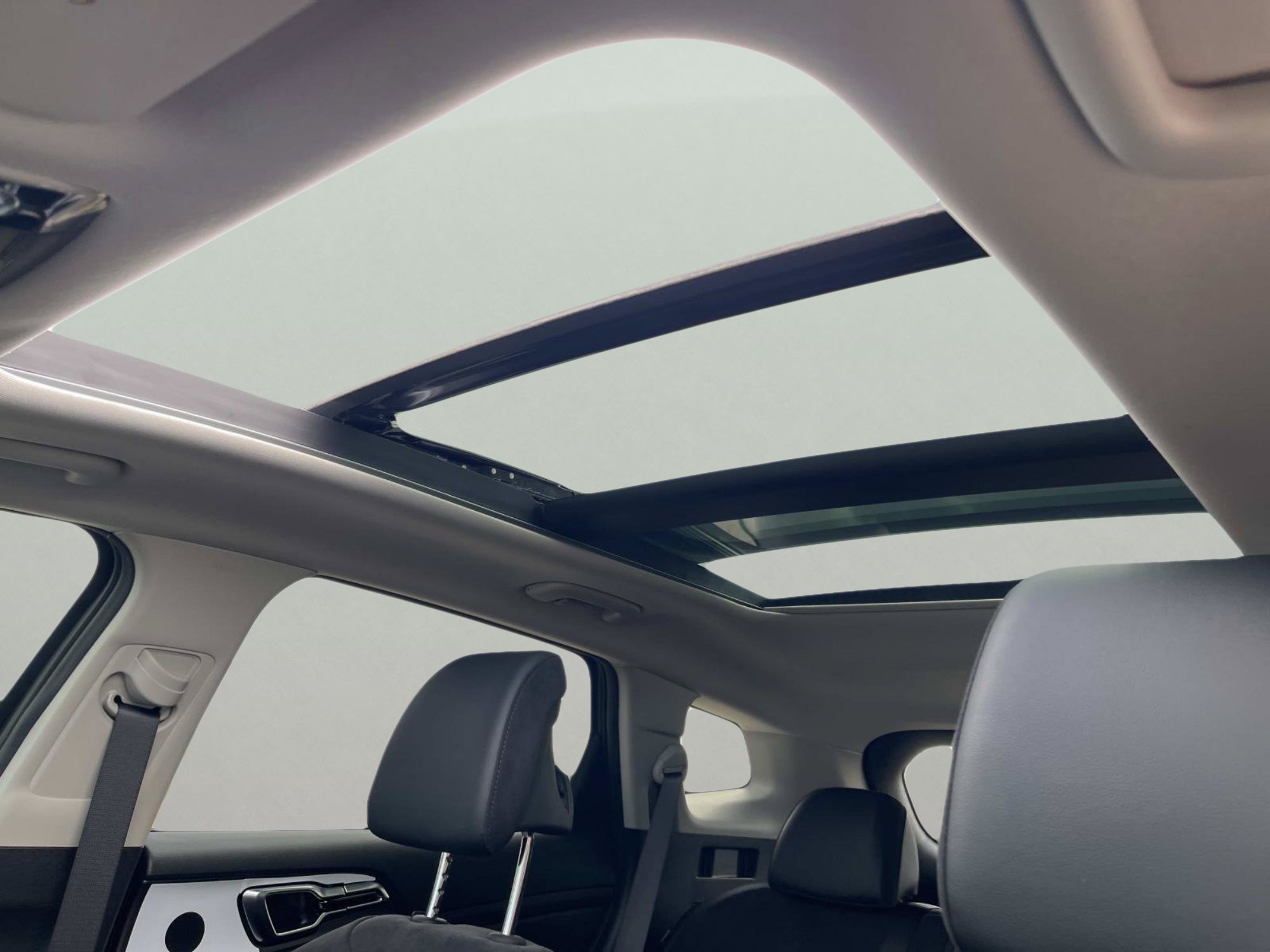 New 2026 Kia Sportage SX FWD image 26