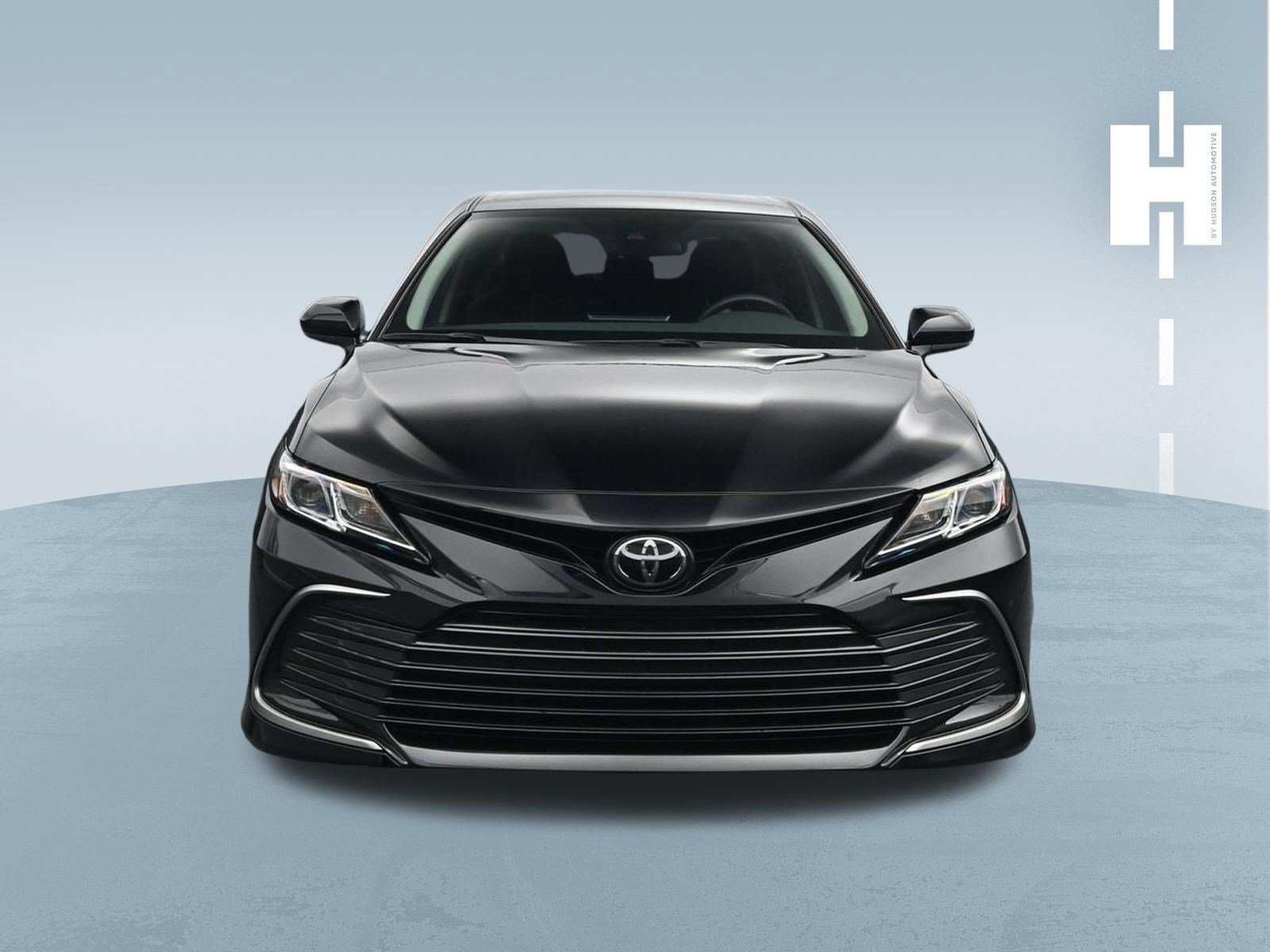 Used 2024 Toyota Camry LE FWD image 2