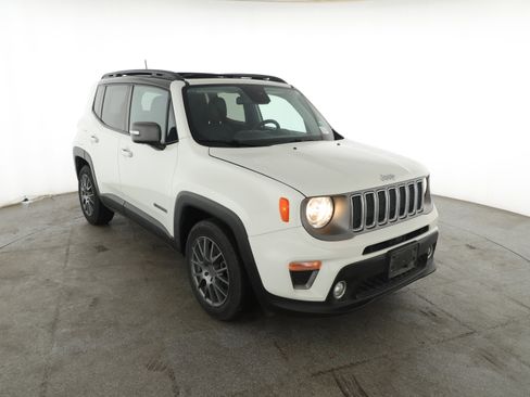 Certified 2020 Jeep Renegade Limited w/ Safety and Security Group image 8