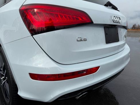 Used 2017 Audi Q5 3.0T Premium Plus w/ Technology Package image 18
