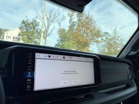 New 2026 Jeep Wrangler Unlimited Rubicon w/ Xtreme 35 Tire Package image 18