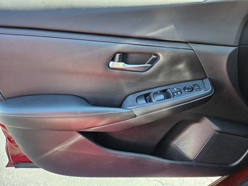 Used 2021 Nissan Sentra SV image 30