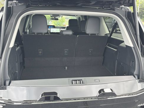 New 2026 Ford Expedition Max Active RWD image 32