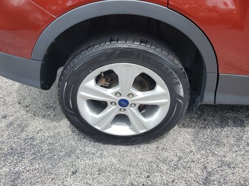 Used 2015 Ford Escape S FWD image 7