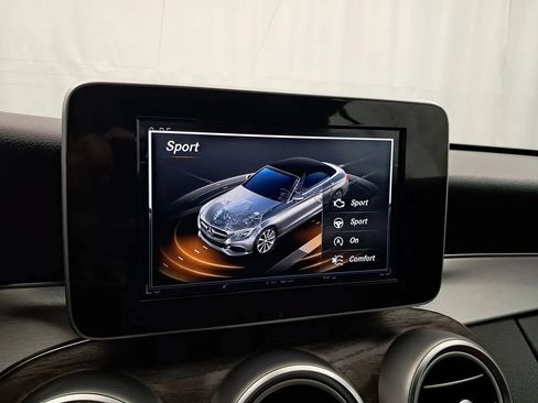 Used 2018 Mercedes-Benz C 300 Cabriolet image 25