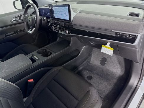 New 2026 Honda Prologue EX image 36