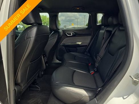 Certified 2024 Jeep Compass Latitude AWD/4WD image 13