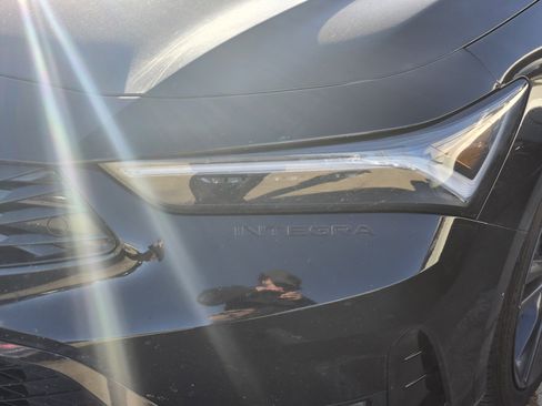 Used 2023 Acura Integra A-Spec image 8