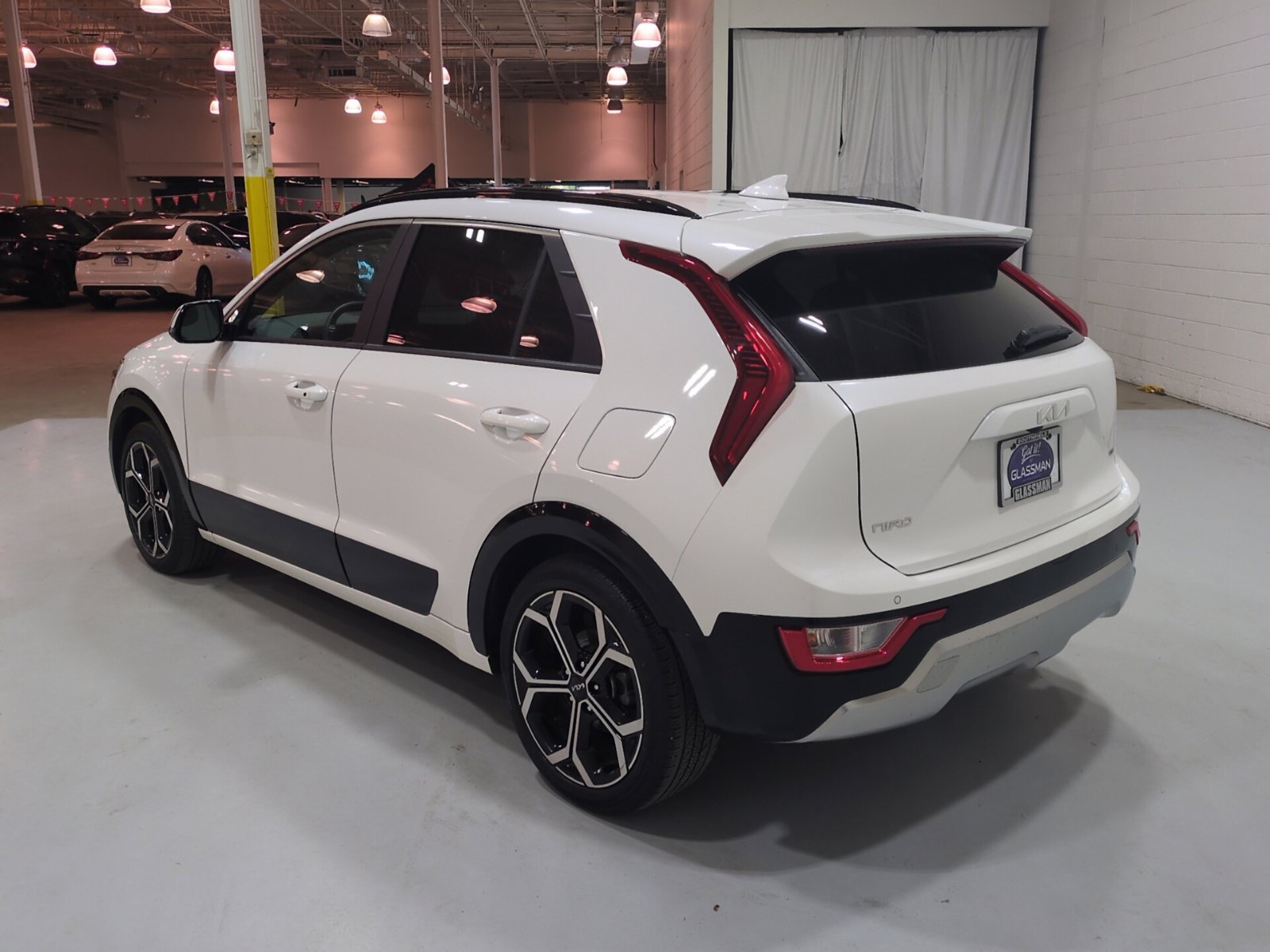 Certified 2024 Kia Niro EX Touring FWD image 5