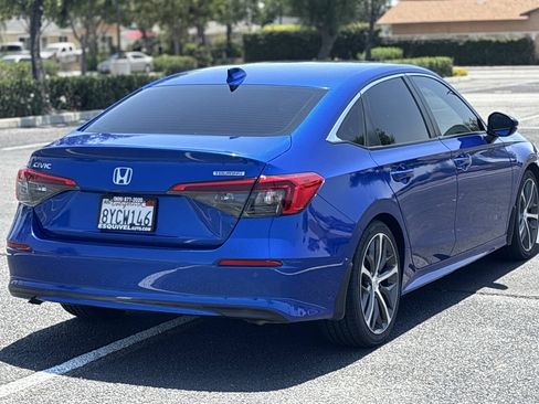 Used 2022 Honda Civic Touring image 8
