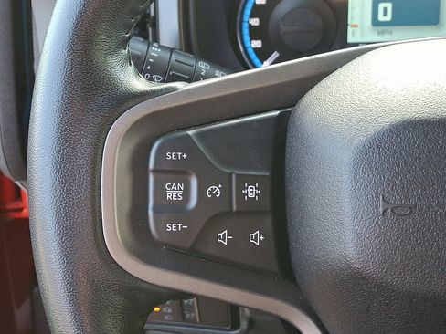 Used 2023 Ford Bronco Black Diamond image 21