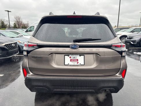 Certified 2025 Subaru Forester Premium w/ Convenience Package #1 image 4
