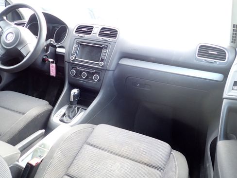 Used 2012 Volkswagen Golf 2.5L Conv & Sunroof 4 Door PZE image 18