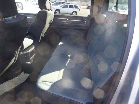 Used 2019 RAM 1500 Big Horn w/ Bed Utility Group AWD/4WD image 8
