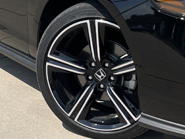 Used 2026 Honda Accord SE image 8