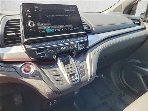 Used 2025 Honda Odyssey Sport-L image 23