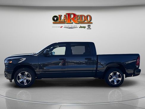 New 2026 RAM 1500 Express image 4