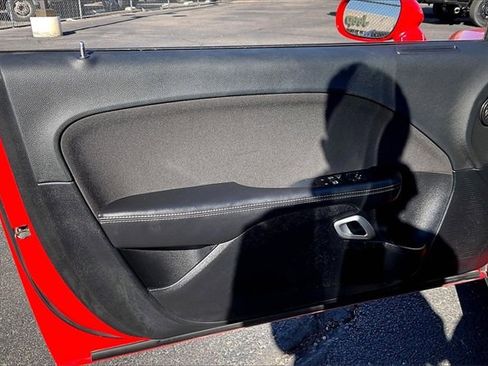 Used 2020 Dodge Challenger SXT w/ Blacktop Package image 18