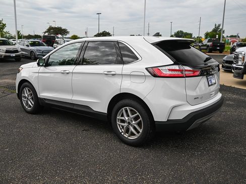 Certified 2024 Ford Edge SEL w/ Convenience Package AWD/4WD image 7