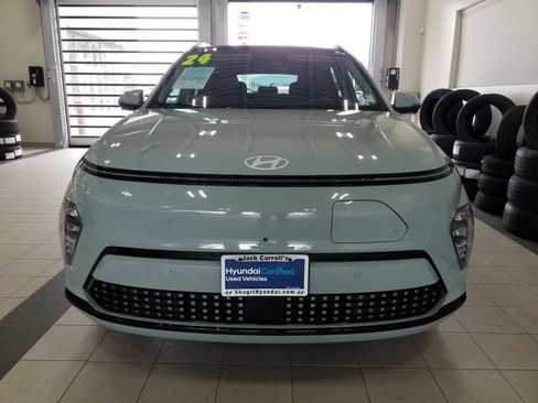 Certified 2024 Hyundai Kona Limited FWD image 18