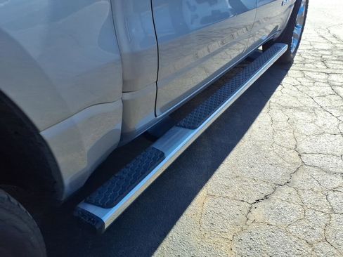 Certified 2022 RAM 1500 Big Horn image 9